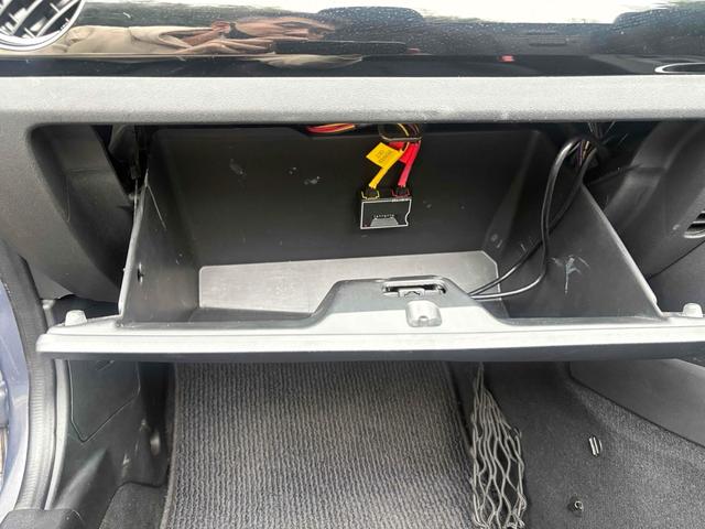 ロードスター ＲＳ　オープンカー　ドライブレコーダー　ＥＴＣ　バックカメラ　ＨＩＤ　ＭＴ　キーレスエントリー　アルミホイール　盗難防止システム　衝突安全ボディ　ＡＢＳ　Ｂｌｕｅｔｏｏｔｈ　エアコン　パワーステアリング（46枚目）