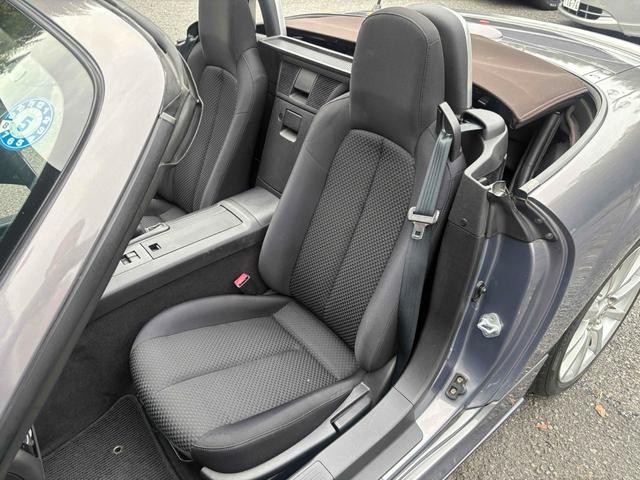 ロードスター ＲＳ　オープンカー　ドライブレコーダー　ＥＴＣ　バックカメラ　ＨＩＤ　ＭＴ　キーレスエントリー　アルミホイール　盗難防止システム　衝突安全ボディ　ＡＢＳ　Ｂｌｕｅｔｏｏｔｈ　エアコン　パワーステアリング（49枚目）