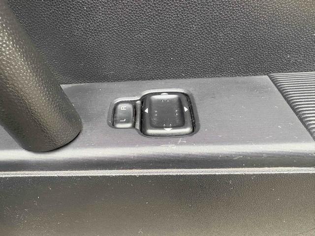 ロードスター ＲＳ　オープンカー　ドライブレコーダー　ＥＴＣ　バックカメラ　ＨＩＤ　ＭＴ　キーレスエントリー　アルミホイール　盗難防止システム　衝突安全ボディ　ＡＢＳ　Ｂｌｕｅｔｏｏｔｈ　エアコン　パワーステアリング（52枚目）