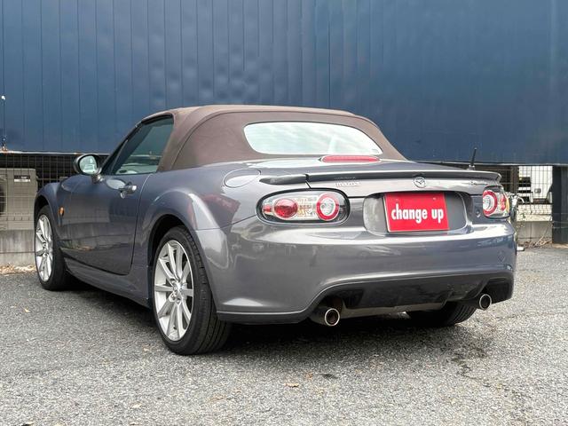 ロードスター ＲＳ　オープンカー　ドライブレコーダー　ＥＴＣ　バックカメラ　ＨＩＤ　ＭＴ　キーレスエントリー　アルミホイール　盗難防止システム　衝突安全ボディ　ＡＢＳ　Ｂｌｕｅｔｏｏｔｈ　エアコン　パワーステアリング（63枚目）