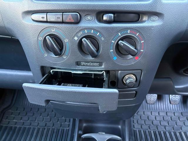 プロボックスバン ETC TV アルミホイール MT CD DVD再生 エアコン 車高調 レカロシート ローダウン Bカメラ(30枚目)