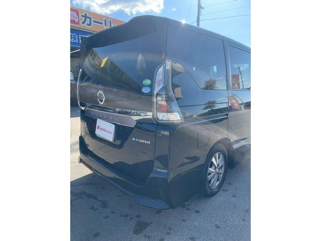 セレナ ｅ－パワー　ハイウェイスターＶ　純正ナビ　全方位モニター　フリップダウンリヤモニター　両側パワースライドドア　ＬＥＤヘッドライト　純正アルミホイール　ＥＴＣ　ドライブレコーダー（6枚目）