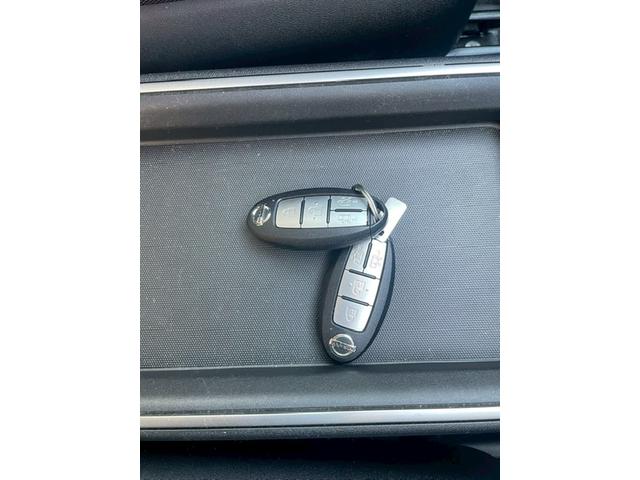 セレナ ｅ－パワー　ハイウェイスターＶ　純正ナビ　全方位モニター　フリップダウンリヤモニター　両側パワースライドドア　ＬＥＤヘッドライト　純正アルミホイール　ＥＴＣ　ドライブレコーダー（24枚目）