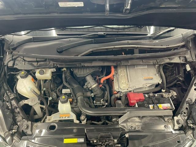 セレナ ｅ－パワー　ハイウェイスターＶ　純正ナビ　全方位モニター　フリップダウンリヤモニター　両側パワースライドドア　ＬＥＤヘッドライト　純正アルミホイール　ＥＴＣ　ドライブレコーダー（25枚目）