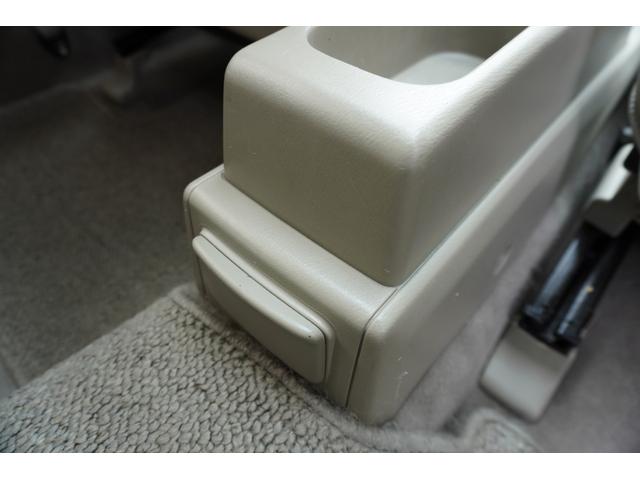 ラシーン タイプＡ　サンルーフ　カーナビ　前後ドライブレコーダー　ＥＴＣ　ウッドパネル　地図柄シート　ルーフレール　ＹＯＫＯＨＡＭＡタイヤ　スペアタイヤキャリア　１５００ＣＣ（68枚目）