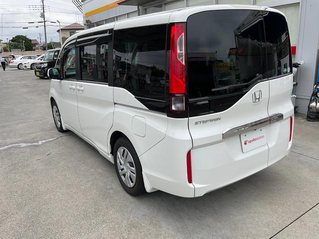 ステップワゴン Ｇ（3枚目）