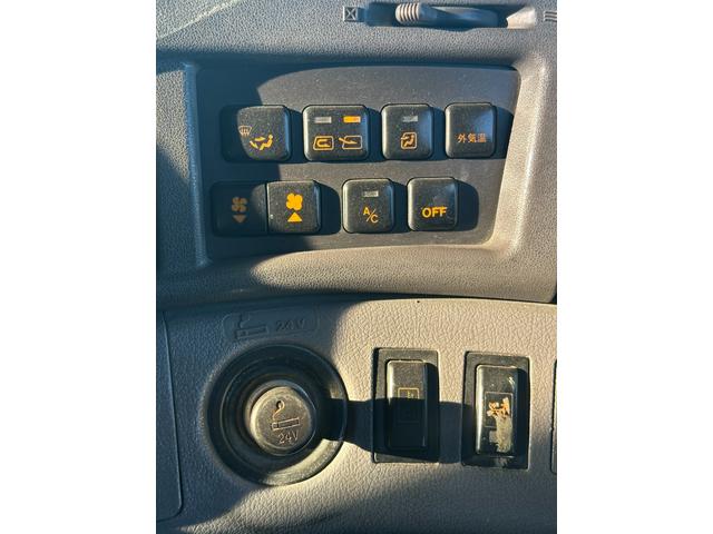 プロフィア ダンプ MT 後輪ダブル エアコン パワーウィンドウ(22枚目)