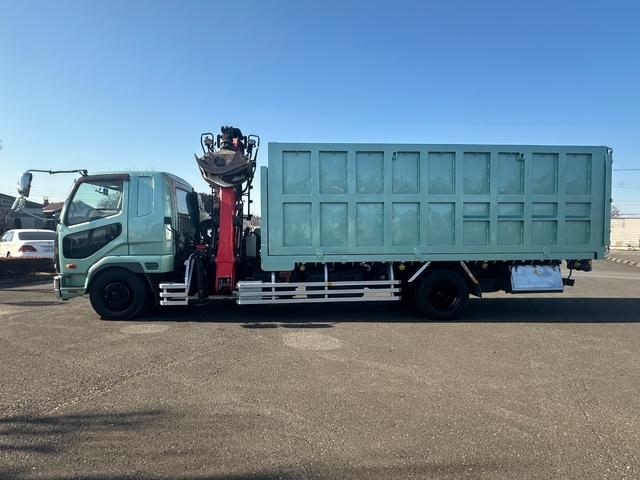 ファイター 　ＭＴ　後輪ダブル　ＥＴＣ　バックカメラ　エアコン　パワーウィンドウ　運転席エアバッグ（3枚目）