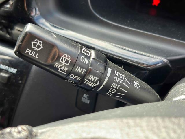 ハイエースワゴン GL ETC ナビ TV 電動スライドドア オートライト 電動格納ミラー 後席モニター AT Bluetooth 100V電源 エアコン(18枚目)