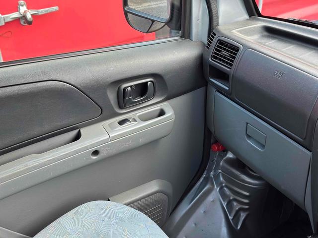 クリッパーバン GL AT ETC ナビ 両側スライドドア ABS エアコン パワーウィンドウ 運転席エアバッグ 助手席エアバッグ カセット(17枚目)