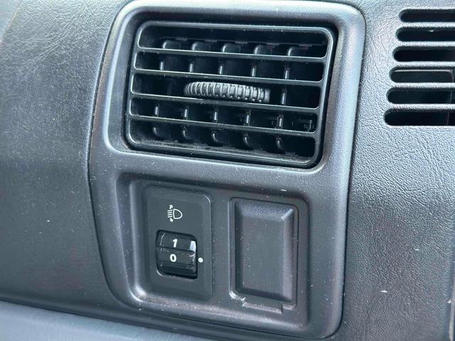 クリッパーバン GL AT ETC ナビ 両側スライドドア ABS エアコン パワーウィンドウ 運転席エアバッグ 助手席エアバッグ カセット(22枚目)