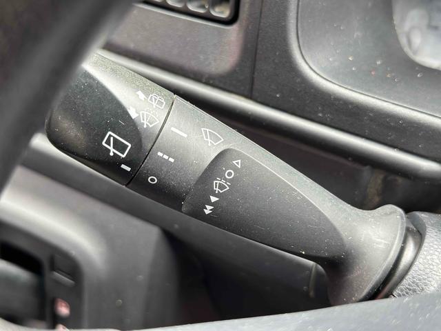 ハイゼットカーゴ クルーズSAIII 軽バン AT 衝突被害軽減システム クリアランスソナー ETC 両側スライドドア アイドリングストップ 電動格納ミラー オートマチックハイビーム ESC エアコン パワーウィンドウ 運転席エアバッグ(21枚目)