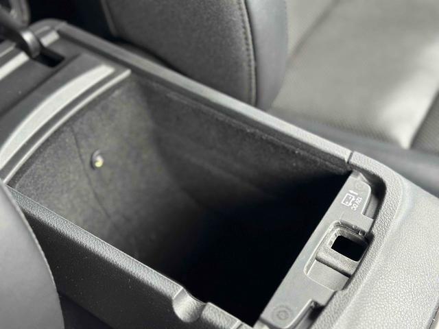 ジープ・グランドチェロキー リミテッド　ドライブレコーダー　バックカメラ　クリアランスソナー　レーンアシスト　パワーシート　パークアシスト　ナビ　アルミホイール　スマートキー　アイドリングストップ　シートヒーター　ＣＶＴ　ＵＳＢ（29枚目）