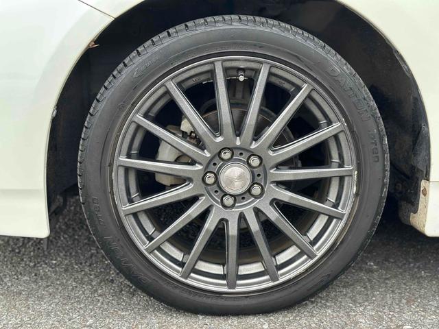 プリウス Ｓ　ＬＥＤエディション　ＥＴＣ　バックカメラ　ナビ　ＴＶ　アルミホイール　オートライト　ヘッドライトウォッシャー　ＣＶＴ　電動格納ミラー　エアコン　パワーステアリング　パワーウィンドウ（8枚目）