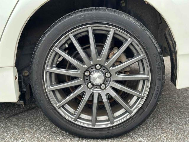 プリウス Ｓ　ＬＥＤエディション　ＥＴＣ　バックカメラ　ナビ　ＴＶ　アルミホイール　オートライト　ヘッドライトウォッシャー　ＣＶＴ　電動格納ミラー　エアコン　パワーステアリング　パワーウィンドウ（9枚目）