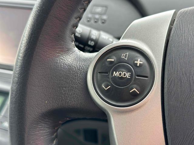 プリウス Ｓ　ＬＥＤエディション　ＥＴＣ　バックカメラ　ナビ　ＴＶ　アルミホイール　オートライト　ヘッドライトウォッシャー　ＣＶＴ　電動格納ミラー　エアコン　パワーステアリング　パワーウィンドウ（21枚目）
