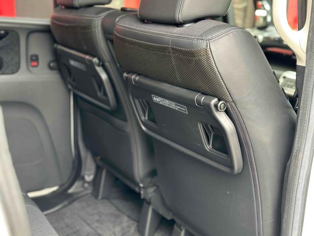 Ｎ－ＢＯＸカスタム Ｇ・ターボＬパッケージ　アルパインナビ／ドライブレコーダー　ＥＴＣ　バックカメラ　両側電動スライドドア　　ＴＶ　オートクルーズコントロール　オートライト　ＨＩＤ　スマートキー　アイドリングストップ　電動格納ミラー（14枚目）