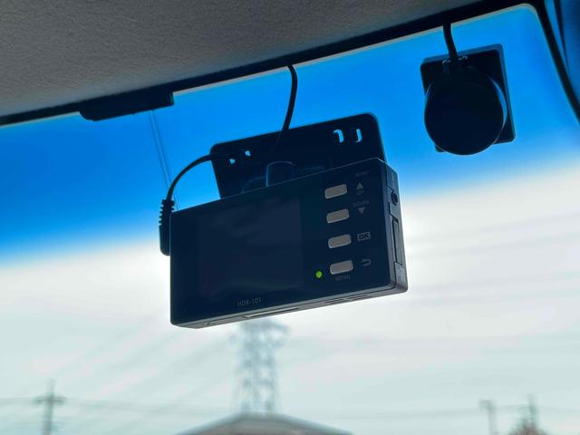 Ｎ－ＢＯＸカスタム Ｇ・ターボＬパッケージ　アルパインナビ／ドライブレコーダー　ＥＴＣ　バックカメラ　両側電動スライドドア　　ＴＶ　オートクルーズコントロール　オートライト　ＨＩＤ　スマートキー　アイドリングストップ　電動格納ミラー（39枚目）