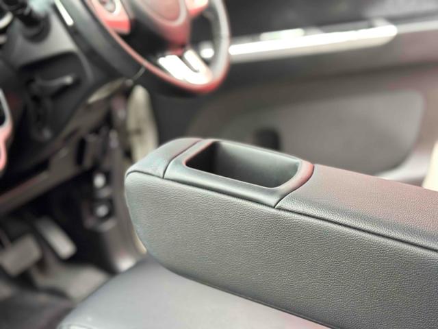 Ｎ－ＢＯＸカスタム Ｇ・ターボＬパッケージ　アルパインナビ／ドライブレコーダー　ＥＴＣ　バックカメラ　両側電動スライドドア　　ＴＶ　オートクルーズコントロール　オートライト　ＨＩＤ　スマートキー　アイドリングストップ　電動格納ミラー（42枚目）