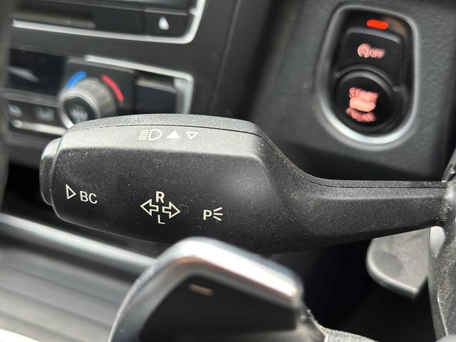 3シリーズ 320dツーリング Mスポーツ ヘッドアップディスプレイ ETC バックカメラ ナビ クリアランスソナー レーンアシスト アルミホイール オートライト パワーシート アイドリングストップ ESC CD USB Bluetooth(25枚目)