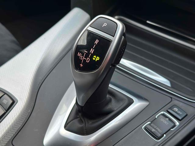 3シリーズ 320dツーリング Mスポーツ ヘッドアップディスプレイ ETC バックカメラ ナビ クリアランスソナー レーンアシスト アルミホイール オートライト パワーシート アイドリングストップ ESC CD USB Bluetooth(35枚目)