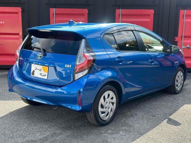 アクア Ｓ　ドライブレコーダー　ＥＴＣ　バックカメラ　ナビ　ＴＶ　レーンアシスト　衝突被害軽減システム　オートマチックハイビーム　オートライト　スマートキー　電動格納ミラー　ＣＶＴ　盗難防止システム（2枚目）