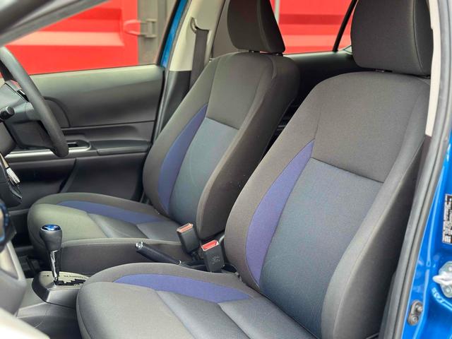 アクア Ｓ　ドライブレコーダー　ＥＴＣ　バックカメラ　ナビ　ＴＶ　レーンアシスト　衝突被害軽減システム　オートマチックハイビーム　オートライト　スマートキー　電動格納ミラー　ＣＶＴ　盗難防止システム（11枚目）