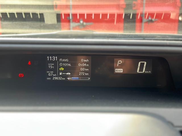 アクア Ｓ　ドライブレコーダー　ＥＴＣ　バックカメラ　ナビ　ＴＶ　レーンアシスト　衝突被害軽減システム　オートマチックハイビーム　オートライト　スマートキー　電動格納ミラー　ＣＶＴ　盗難防止システム（18枚目）