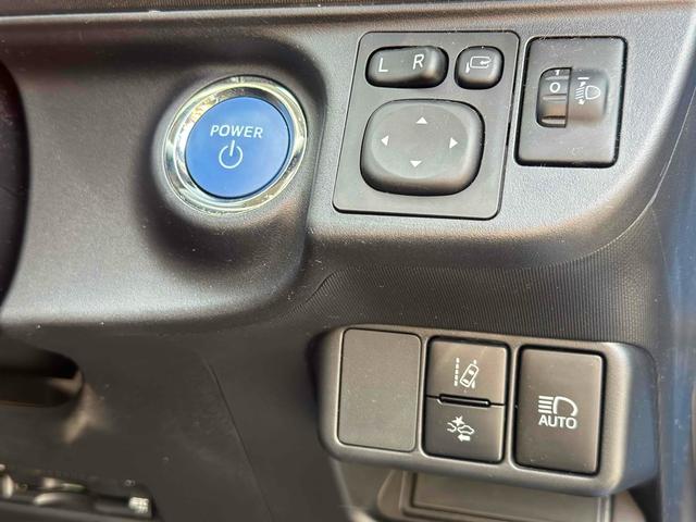 アクア Ｓ　ドライブレコーダー　ＥＴＣ　バックカメラ　ナビ　ＴＶ　レーンアシスト　衝突被害軽減システム　オートマチックハイビーム　オートライト　スマートキー　電動格納ミラー　ＣＶＴ　盗難防止システム（32枚目）