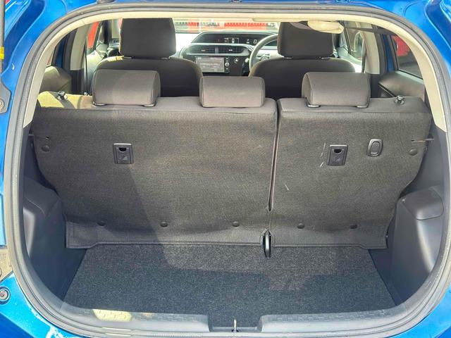 アクア Ｓ　ドライブレコーダー　ＥＴＣ　バックカメラ　ナビ　ＴＶ　レーンアシスト　衝突被害軽減システム　オートマチックハイビーム　オートライト　スマートキー　電動格納ミラー　ＣＶＴ　盗難防止システム（37枚目）