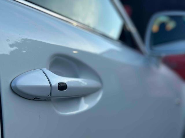 ＩＳ ＩＳ２５０　ＥＴＣ　オートクルーズコントロール　バックカメラ　ナビ　アルミホイール　オートライト　ＣＶＴ　スマートキー　電動格納ミラー　パワーシート　ＣＤ　ＵＳＢ　ミュージックプレイヤー接続可　ＥＳＣ　エアコン（38枚目）