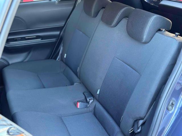 アクア S ビューティーPKG・LEDヘッドランプPKG・シャイニーデコレーションPKG・ツーリングPKG16インチアルミホイール/シートヒーター/ETC/バックカメラ/Bluetooth/スマートキー(14枚目)