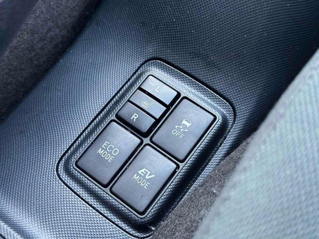 アクア S ビューティーPKG・LEDヘッドランプPKG・シャイニーデコレーションPKG・ツーリングPKG16インチアルミホイール/シートヒーター/ETC/バックカメラ/Bluetooth/スマートキー(30枚目)