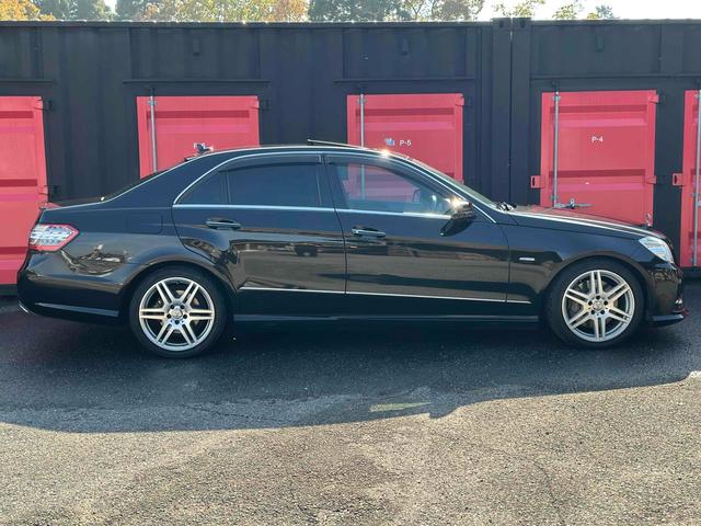 Ｅクラス 　バックカメラ　ナビ　ＴＶ　クリアランスソナー　オートクルーズコントロール　ＡＴ　サンルーフ　オートライト　スマートキー　電動格納ミラー　シートヒーター　アルミホイール　パワーシート　エアコン（6枚目）