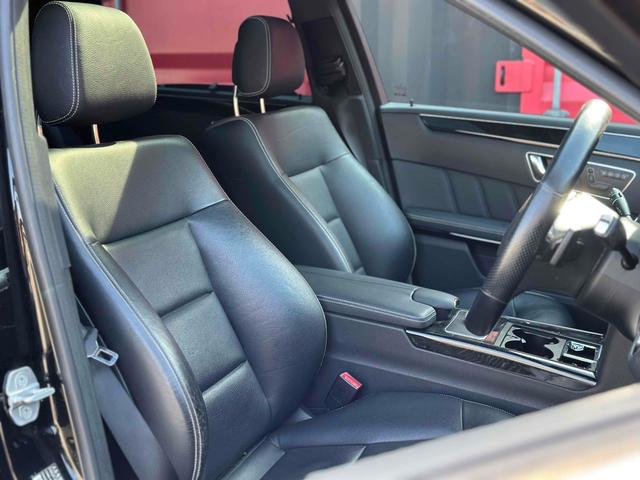 Ｅクラス 　バックカメラ　ナビ　ＴＶ　クリアランスソナー　オートクルーズコントロール　ＡＴ　サンルーフ　オートライト　スマートキー　電動格納ミラー　シートヒーター　アルミホイール　パワーシート　エアコン（12枚目）