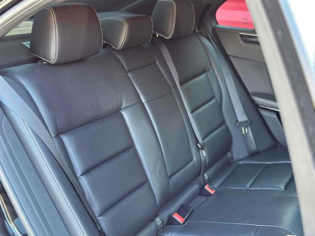 Ｅクラス 　バックカメラ　ナビ　ＴＶ　クリアランスソナー　オートクルーズコントロール　ＡＴ　サンルーフ　オートライト　スマートキー　電動格納ミラー　シートヒーター　アルミホイール　パワーシート　エアコン（15枚目）