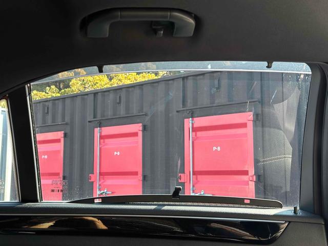 Ｅクラス 　バックカメラ　ナビ　ＴＶ　クリアランスソナー　オートクルーズコントロール　ＡＴ　サンルーフ　オートライト　スマートキー　電動格納ミラー　シートヒーター　アルミホイール　パワーシート　エアコン（44枚目）