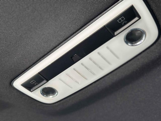 Ｅクラス 　バックカメラ　ナビ　ＴＶ　クリアランスソナー　オートクルーズコントロール　ＡＴ　サンルーフ　オートライト　スマートキー　電動格納ミラー　シートヒーター　アルミホイール　パワーシート　エアコン（46枚目）