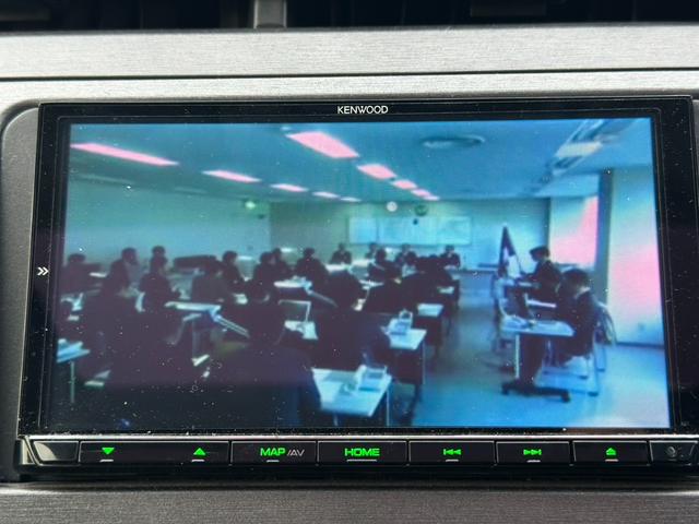 プリウス G 内外装フルUS仕様/サンルーフ/エアメクストエアサス/アクアレザーパッケージシート/carrozzeriaサブウーファー/ETC/バックカメラ/Bluetooth(35枚目)