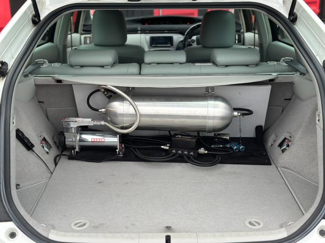 プリウス G 内外装フルUS仕様/サンルーフ/エアメクストエアサス/アクアレザーパッケージシート/carrozzeriaサブウーファー/ETC/バックカメラ/Bluetooth(36枚目)