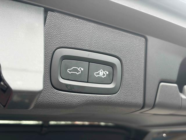 ＸＣ６０ アルティメット　Ｂ５　ＡＷＤ　ＡｐｐｌｅＣａｒＰｌａｙ　サンルーフ　ハーマンカードンサウンド　アダプティブクルーズ　白レザーシート　シートヒーター・エアコン　ステアリングヒーター　純正ナビ　ＥＴＣ　Ｂｌｕｅｔｏｏｔｈ　全方位カメラ（40枚目）