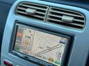 便利なナビ付!旅行やレジャーにと様々なシーンで大活躍!ドライブが楽しくなりますね!