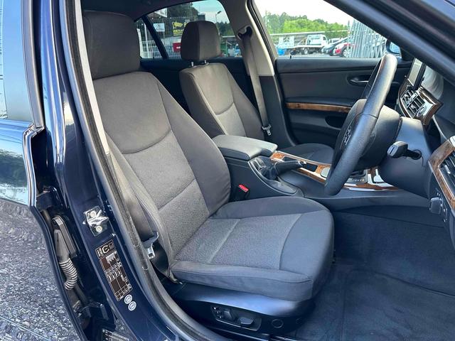３シリーズ ３２０ｉ　ＥＴＣ　ナビ　ＴＶ　アルミホイール　オートライト　スマートキー　ＣＶＴ　電動リアゲート　ＣＤ　ミュージックプレイヤー接続可　エアコン（12枚目）