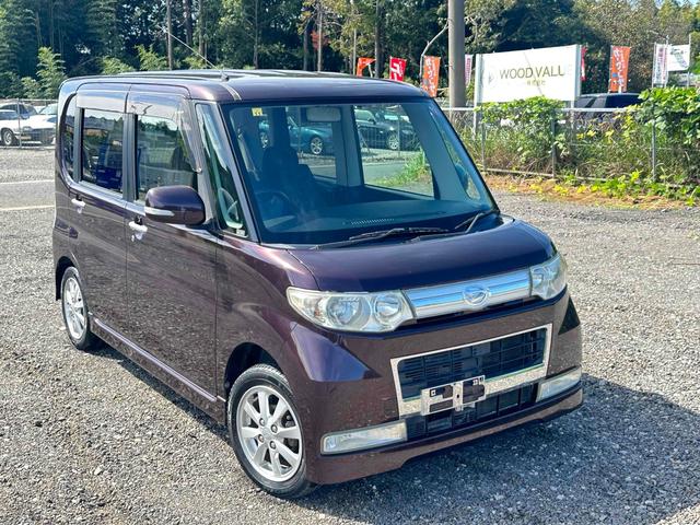 タント カスタムＸ　車検整備付き　スライドドア　ナビ　スマートキー　ベンチシート　ＡＴ　ＣＤ　ＤＶＤ再生　ＵＳＢ　アルミホイール　エアコン　禁煙車　ワンオーナー（2枚目）