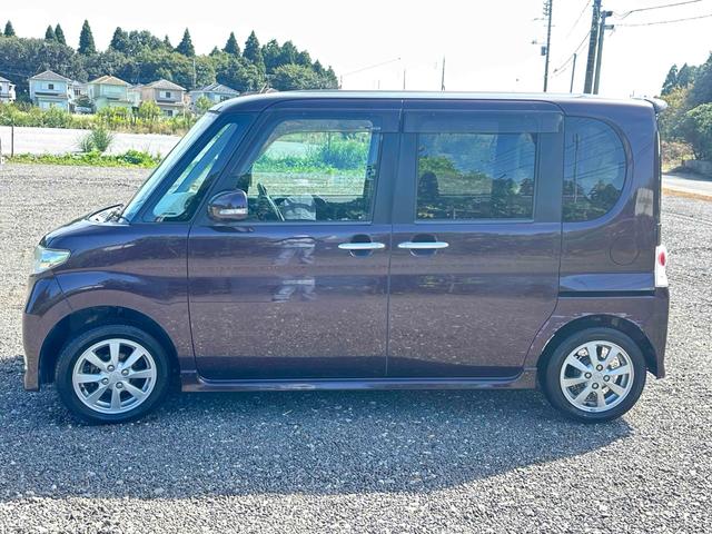 タント カスタムＸ　車検整備付き　スライドドア　ナビ　スマートキー　ベンチシート　ＡＴ　ＣＤ　ＤＶＤ再生　ＵＳＢ　アルミホイール　エアコン　禁煙車　ワンオーナー（8枚目）