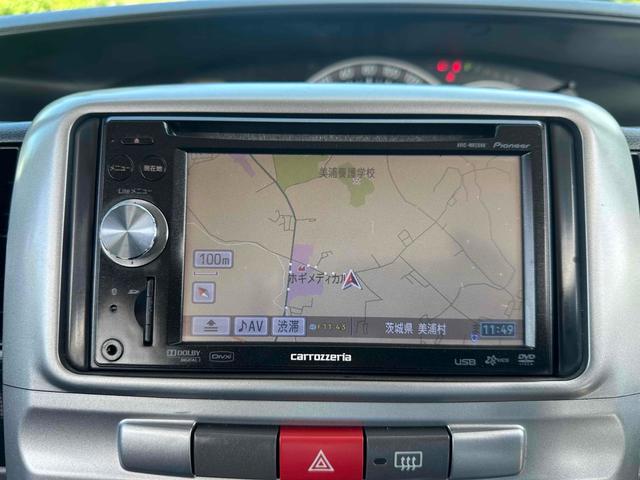 タント カスタムＸ　車検整備付き　スライドドア　ナビ　スマートキー　ベンチシート　ＡＴ　ＣＤ　ＤＶＤ再生　ＵＳＢ　アルミホイール　エアコン　禁煙車　ワンオーナー（10枚目）