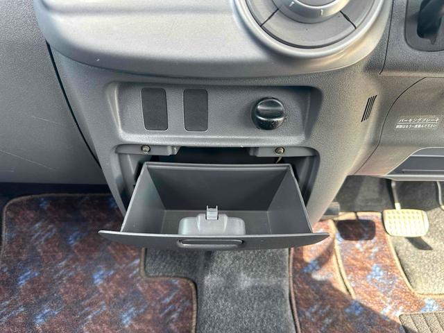 タント カスタムＸ　車検整備付き　スライドドア　ナビ　スマートキー　ベンチシート　ＡＴ　ＣＤ　ＤＶＤ再生　ＵＳＢ　アルミホイール　エアコン　禁煙車　ワンオーナー（25枚目）