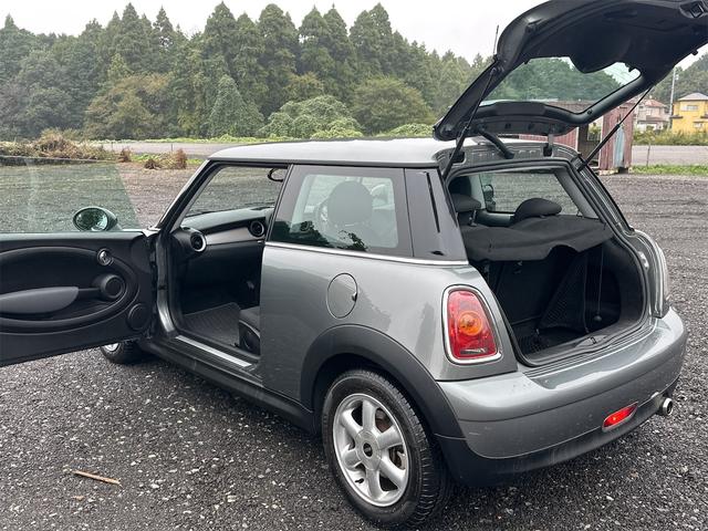 ＭＩＮＩ ワン　アルミホイール　キーレスエントリー　ＡＴ　盗難防止システム　ＡＢＳ　ＣＤ　エアコン　パワーステアリング　パワーウィンドウ　運転席エアバッグ（14枚目）