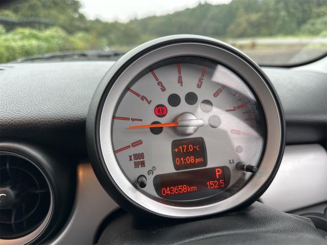 ＭＩＮＩ ワン　アルミホイール　キーレスエントリー　ＡＴ　盗難防止システム　ＡＢＳ　ＣＤ　エアコン　パワーステアリング　パワーウィンドウ　運転席エアバッグ（15枚目）