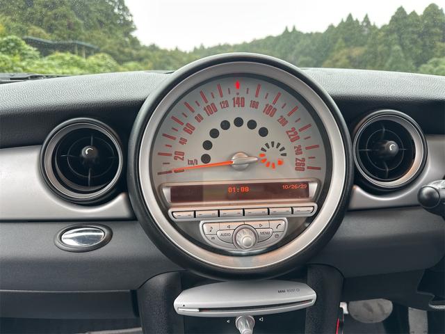ＭＩＮＩ ワン　アルミホイール　キーレスエントリー　ＡＴ　盗難防止システム　ＡＢＳ　ＣＤ　エアコン　パワーステアリング　パワーウィンドウ　運転席エアバッグ（16枚目）